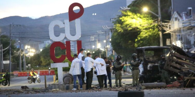 Once heridos por atentado terrorista en Cúcuta, Colombia