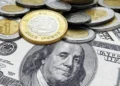 Perfora peso la barrera de los 17 por dólar