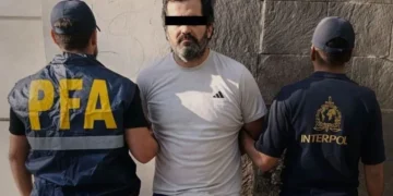 Vinculan a proceso a Contralmirante Fernando Farías