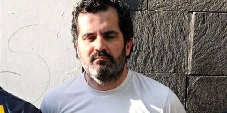 Argentina archiva extradición del contralmirante Farías Laguna tras petición de México