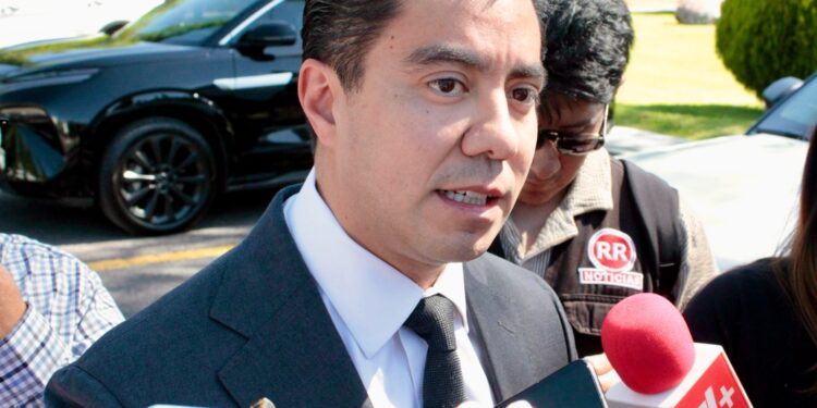 Felifer Macías proyecta segundo informe y respalda plan antinarco