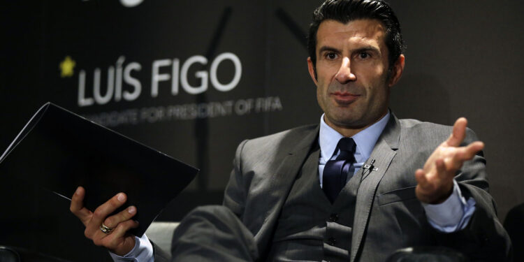 Figo pide la dimisión de Infantino: “Tiene que irse”