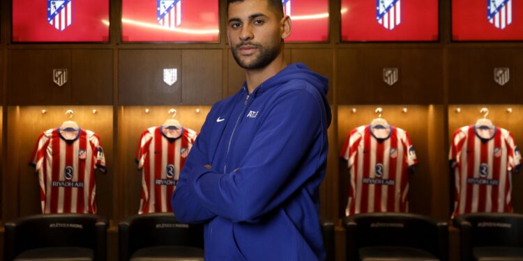 Atlético de Madrid ficha al Cuti Romero por 40 millones de euros