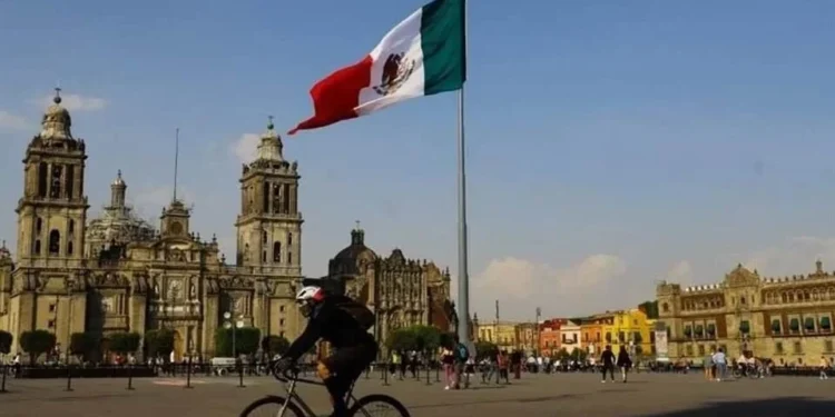 México cae al puesto 62 en competitividad mundial y aleja meta económica del Gobierno