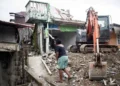 Mueren dos mexicanos por sismo en Colombia