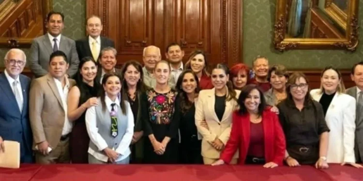 La 4T aísla a Rubén Rocha Moya y le exige renunciar a la gubernatura de Sinaloa