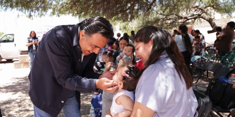 Supervisa Luis Nava la jornada Contigo y tu Bebé