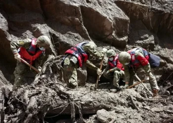 Suman más de 2 mil 500 desaparecidos en Nepal