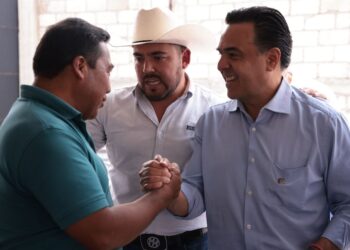 Luis Nava encabeza la entrega de apoyos sociales mediante coinversión en Amealco