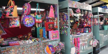 Piden no criminalizar a todos los comerciantes artesanos; cuatro grupos dialogan con municipio