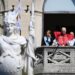 El papa alerta contra la idolatría política que se dice libre pero “es esclava del poder”
