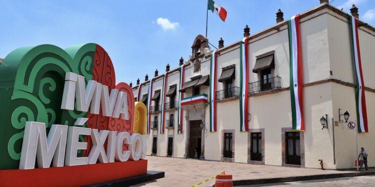 Pedro Fernández y Matisse encabezarán las fiestas patrias de Querétaro en el Centro Histórico