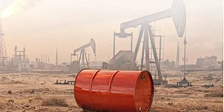 Cae ingreso fiscal por petróleo y gas