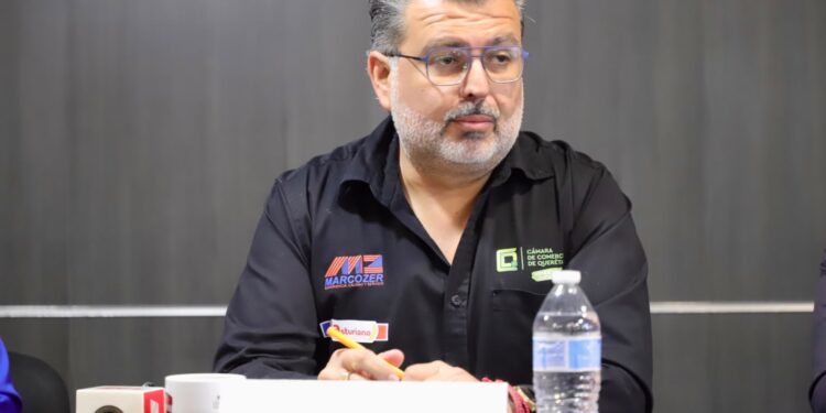 Nuevos apagones en el Centro Histórico de Querétaro afectan al comercio