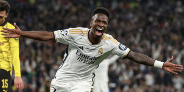 Vinicius renueva con el Real Madrid