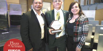 Reconocimiento otorgado por la FECAPEQ