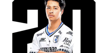 ¿Quién es Alex Alcalá? El ex del Manchester City que ya debutó con Gallos