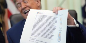 Celebra Trump pacto entre Arabia Saudí, Turquía y Pakistán