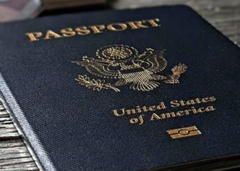 Amplía EU revisión de redes para visa