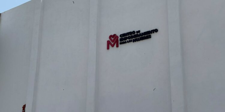 Centro de Empoderamiento de la Mujer ofrece cerca de 100 actividades en agosto