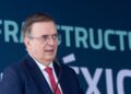 Anuncia Marcelo Ebrard 170 fondos de inversión en Querétaro