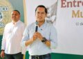 Entregan nueva cancha de futbol 5 en Santa Fe, Corregidora