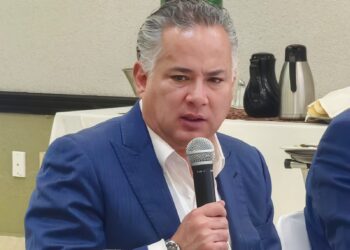 Nuevas pruebas  contra Francisco García Cabeza de Vaca podrían agilizar la extradición: Santiago Nieto