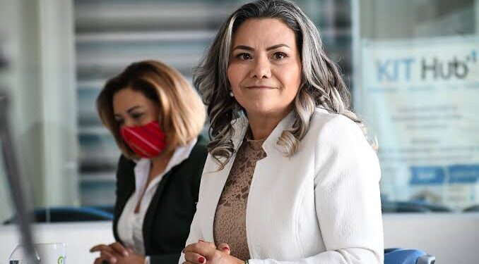 Innovación educativa no depende solo de la tecnología: USEBEQ