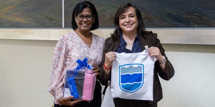 Refrendan UAQ y Universidad de Cienfuegos, lazos de colaboración