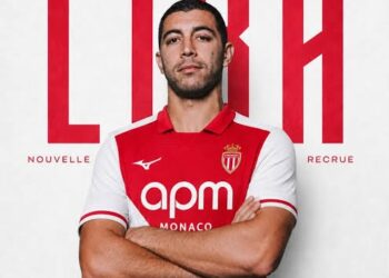 El Mónaco va por Erik Lira