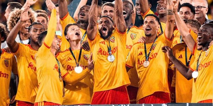 Lens da la sorpresa y hunde al PSG en la Supercopa de Francia