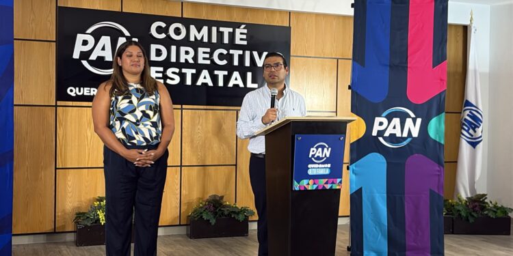 Advierte PAN Querétaro de posible conflicto de intereses de esposa de aspirante Santiago Nieto, al pertenecer al INE
