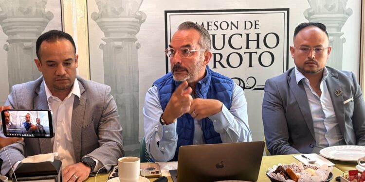 Obras en la 57 provocan pérdidas de hasta 1.2 mdp por hora a empresas