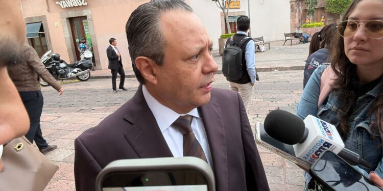 Estados de la república buscan replicar el modelo de Inteligencia Artificial judicial de Querétaro