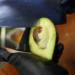 Frena EU importación de aguacate michoacano por inseguridad