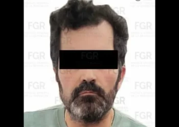 Ingresa Contralmirante Farías a penal del Altiplano