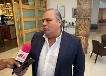 AMEQ prevé iniciar en septiembre instalación de internet en 100 autobuses