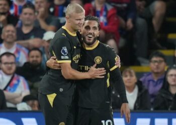 Haaland anota doblete en triunfo del ManCity