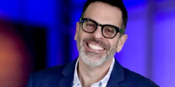 Murió José Alberto Suárez, directivo de Telemundo, en accidente de helicóptero