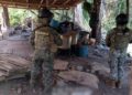 Inhabilitan narcolaboratorio de metanfetamina en Michoacán