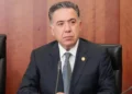 Deja Inzunza bancada de Morena; ejercerá como independiente