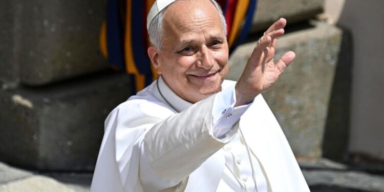 El papa León XIV envía ayuda económica a Nepal tras la devastadora riada