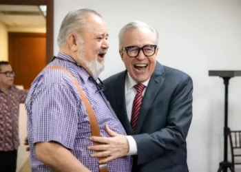 Urge Oposición a Sheinbaum perfil anti Rocha en Sinaloa