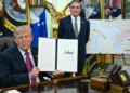 Renombra Trump al Lago Ontario como ‘Lago América’