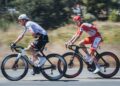 Pogačar dice adiós a La Vuelta tras una dura caída en la etapa 8