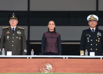 Sheinbaum encabeza el cincuenta aniversario del Colegio Militar en Tlalpan