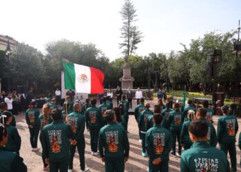 Celebra Querétaro 76 años de hermanamiento con Dolores Hidalgo, con la Carrera de la Libertad