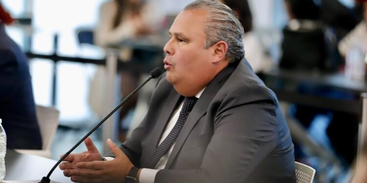 Estas unidades permitirán pagar con la tarjeta de prepago y hacer transbordos a costo cero.