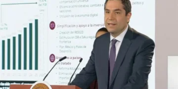 Usan empresas facturas falsas hasta en 10% de gastos.- SAT