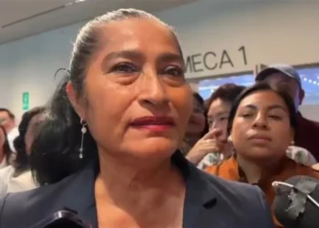 Reprocha Abelina López a Morena por ‘encuestas de papel’